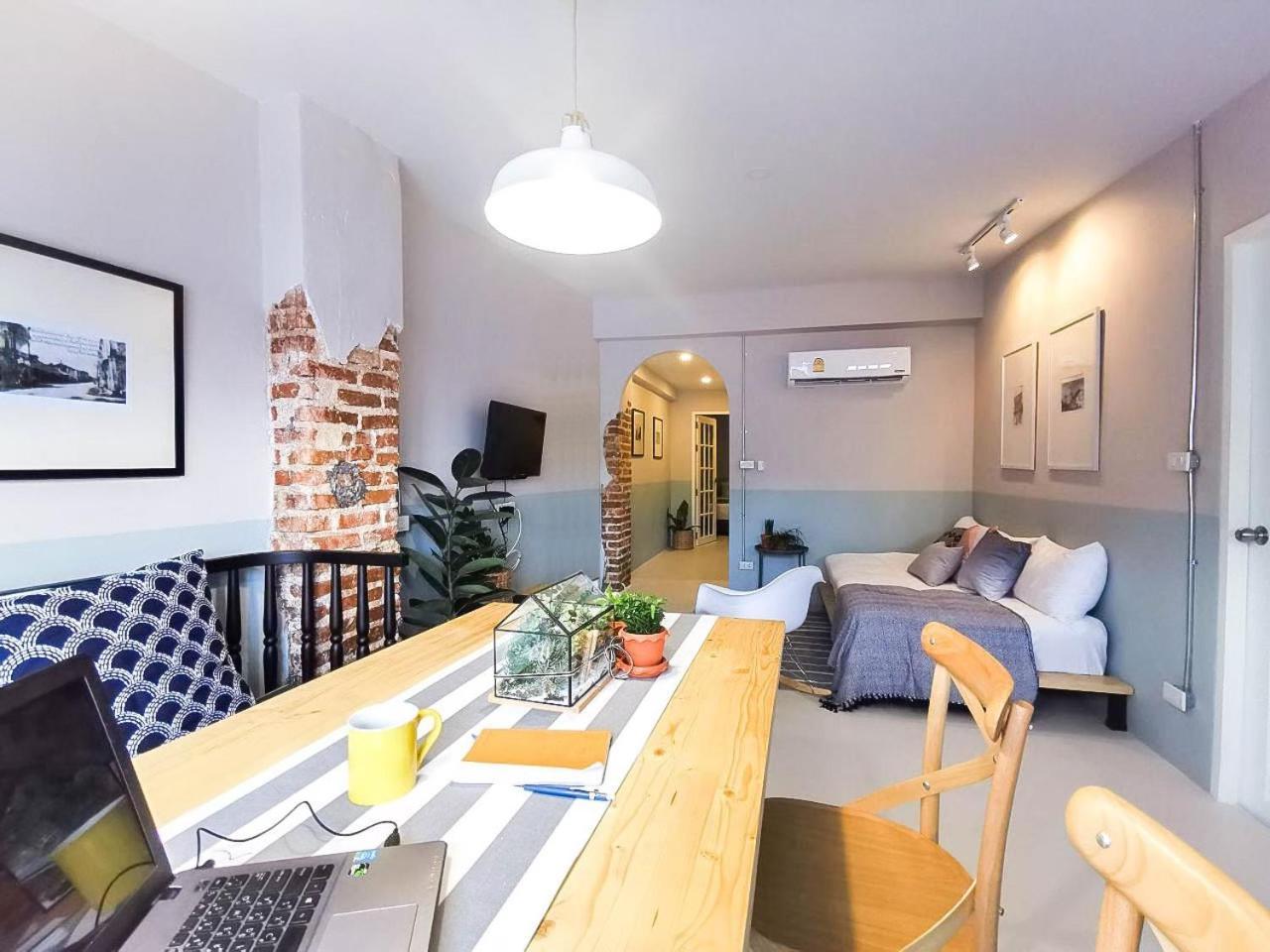 Snoozy Guesthouse Phuket Dış mekan fotoğraf