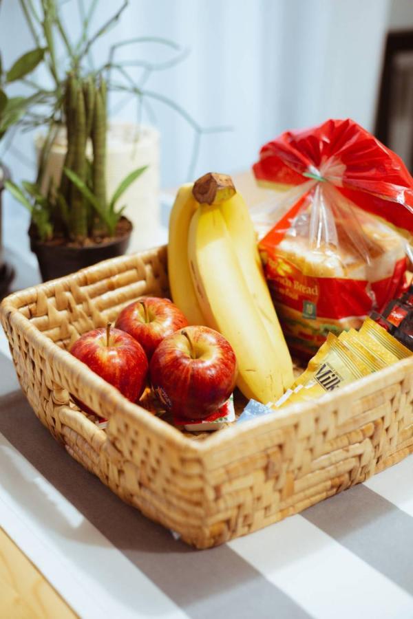 Snoozy Guesthouse Phuket Dış mekan fotoğraf